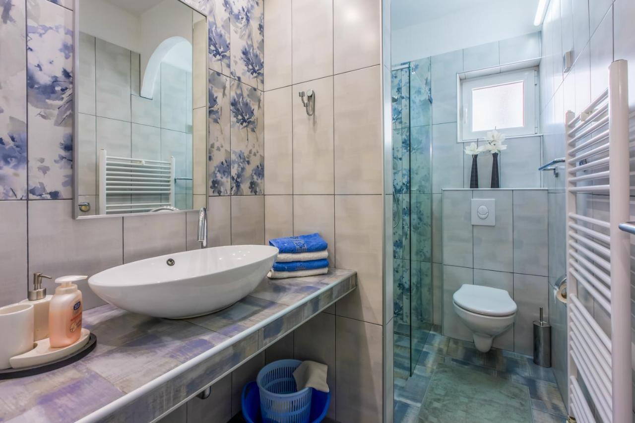 Apartmani Visnja Crikvenica Luaran gambar
