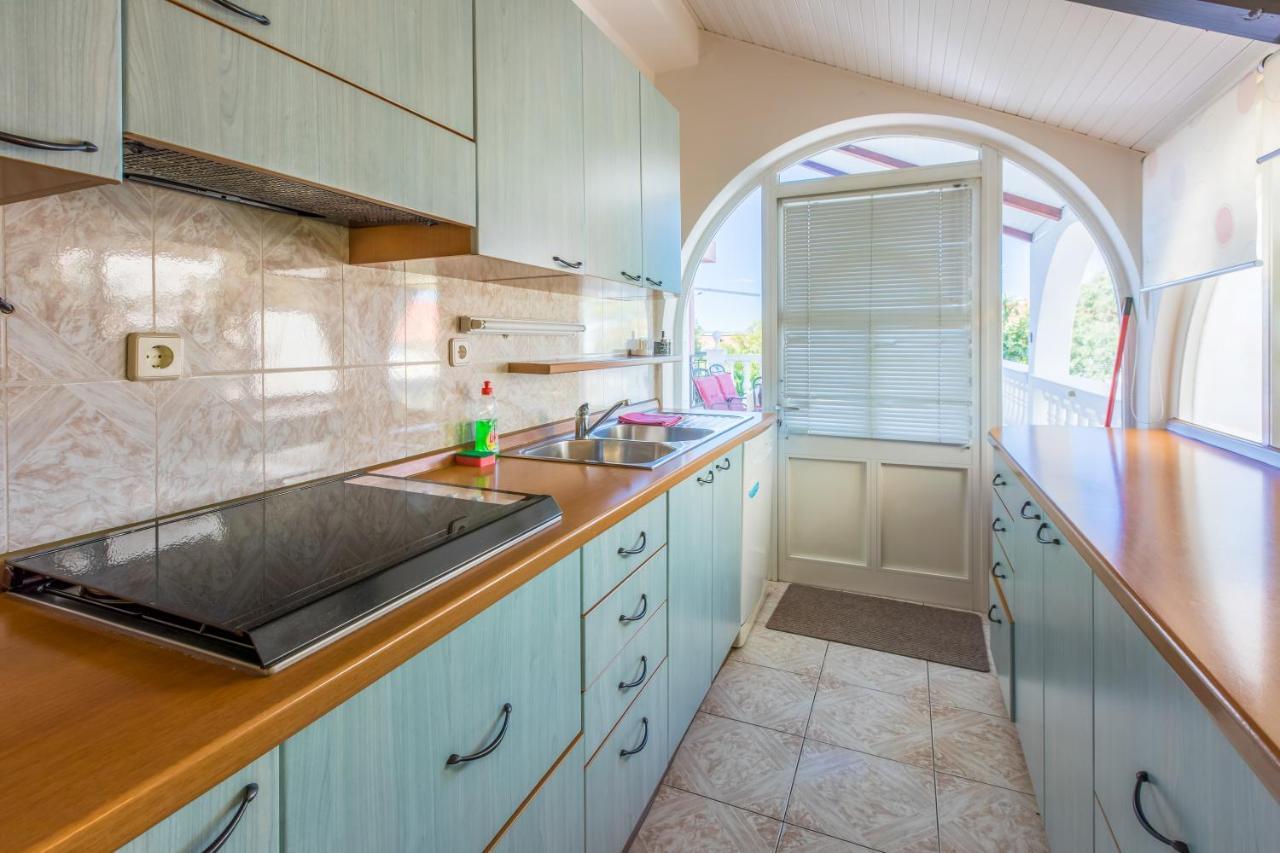 Apartmani Visnja Crikvenica Luaran gambar
