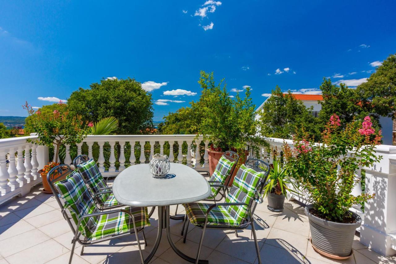 Apartmani Visnja Crikvenica Luaran gambar