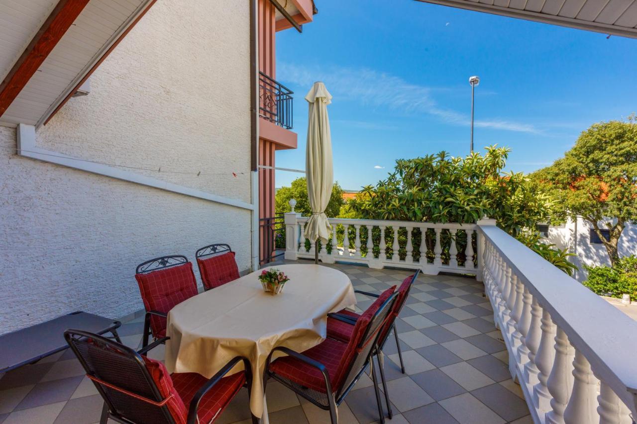Apartmani Visnja Crikvenica Luaran gambar