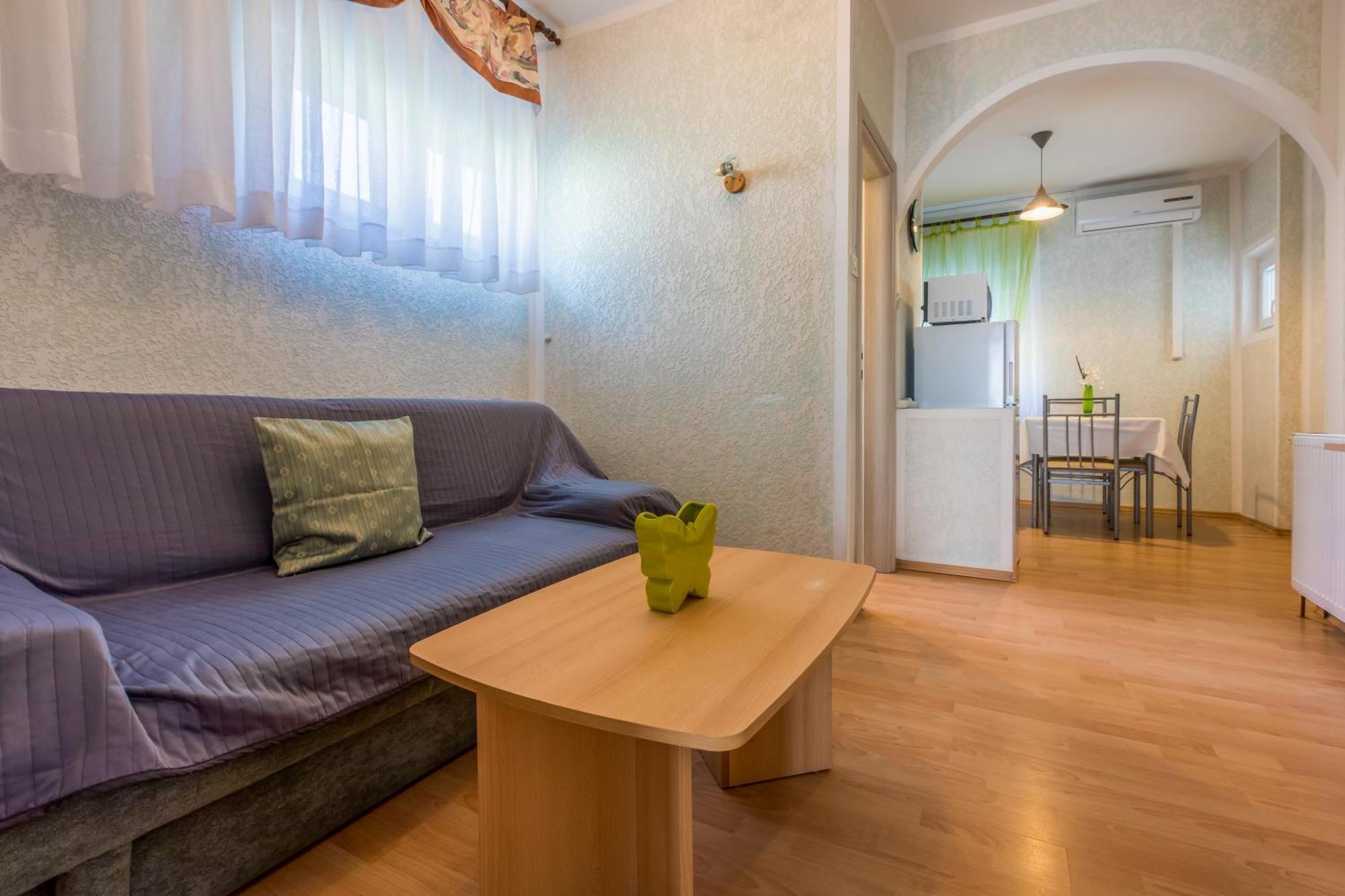 Apartmani Visnja Crikvenica Luaran gambar