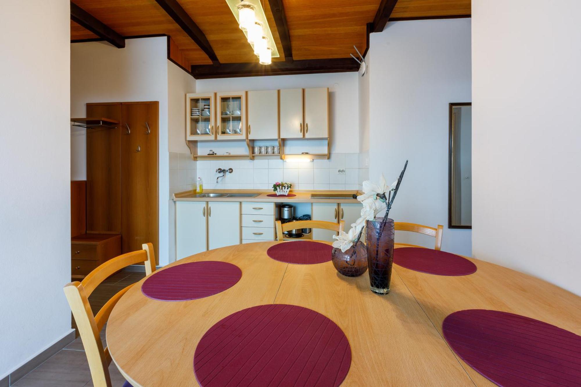 Apartmani Visnja Crikvenica Luaran gambar