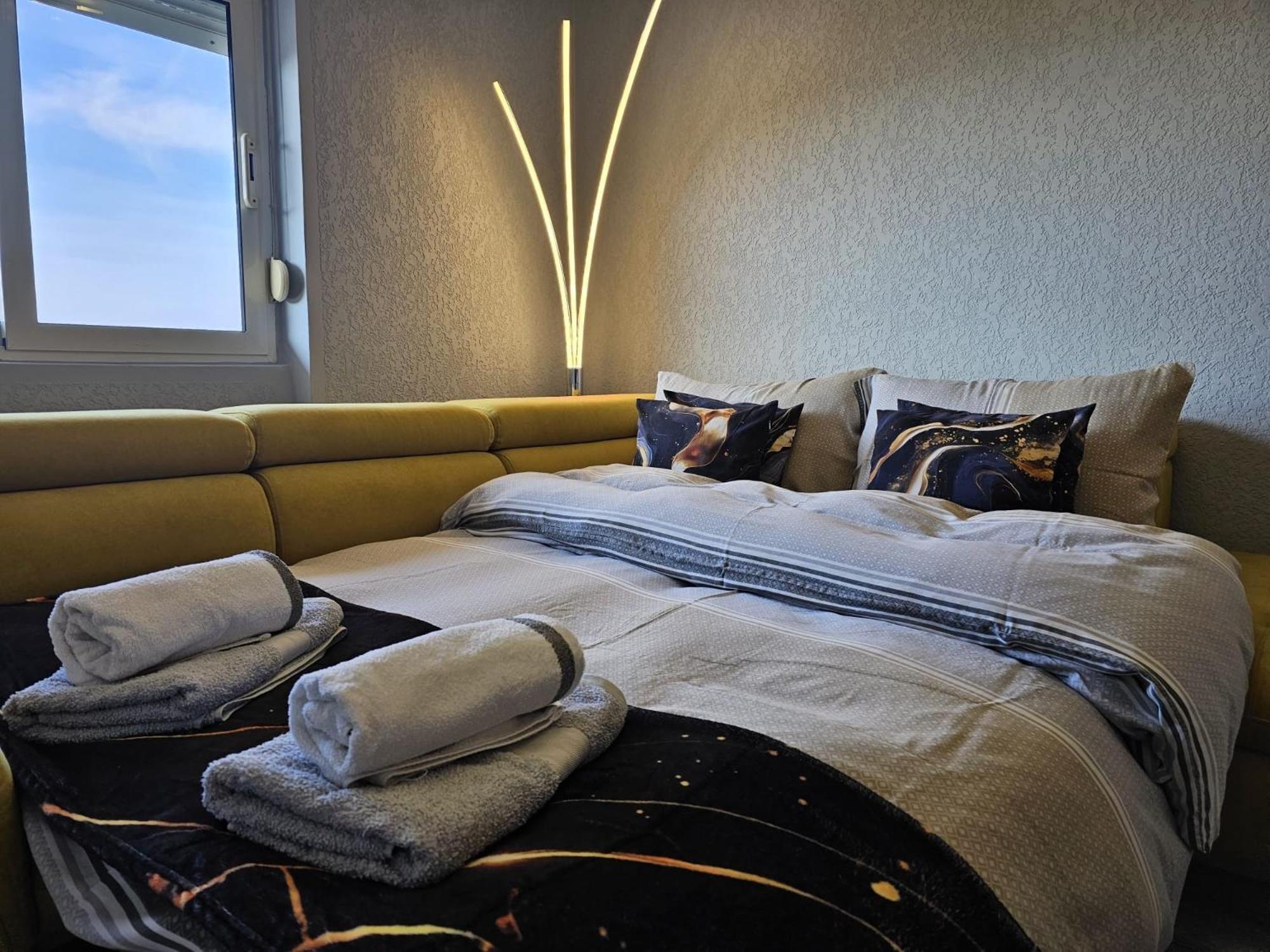 Apartmani Visnja Crikvenica Luaran gambar
